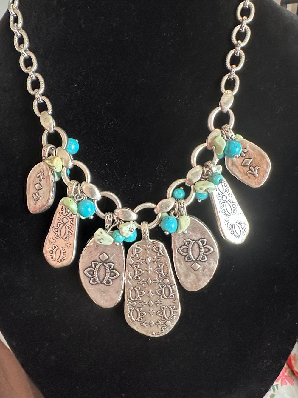 Chico’s Reversible silver tone necklace - Picture 3 of 5